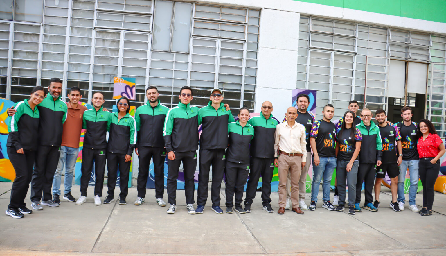 UManizales presenta nueva indumentaria de los estudiantes que participan en Juegos Nacionales de Ascún