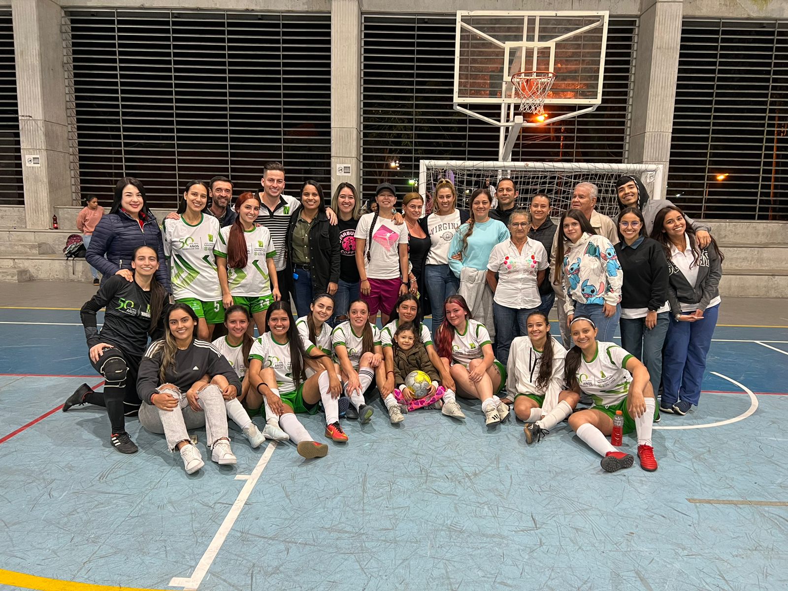 Foto equipo Futsal femenino Torneo Universitario